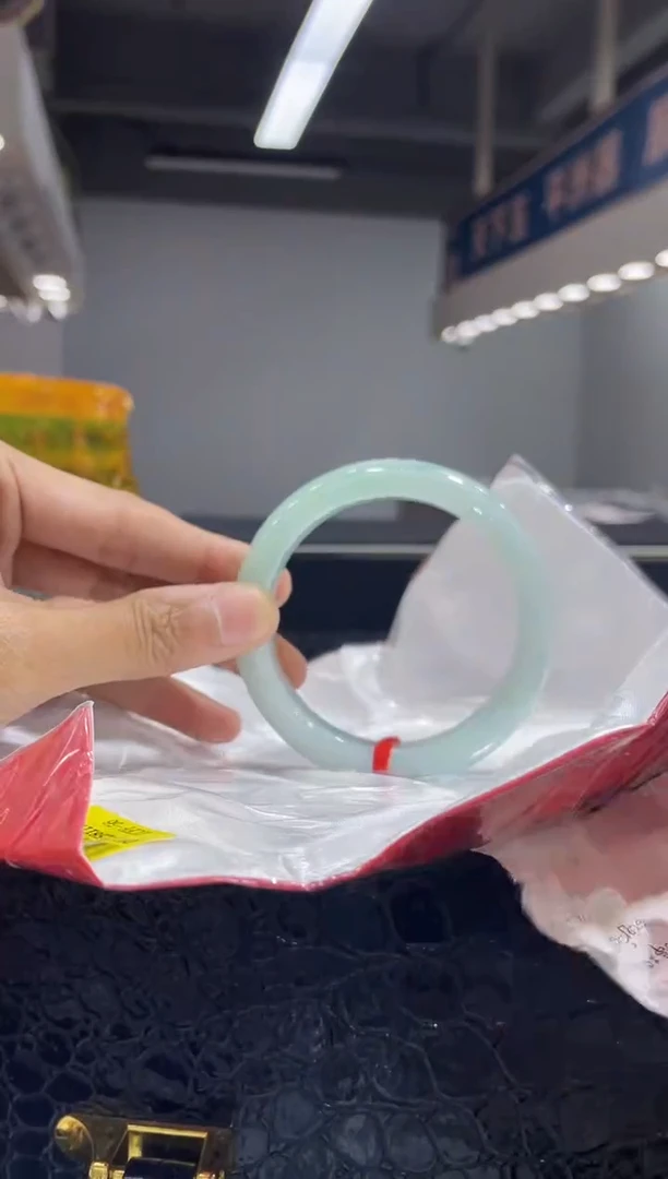 未镶嵌手镯翡翠13 5556