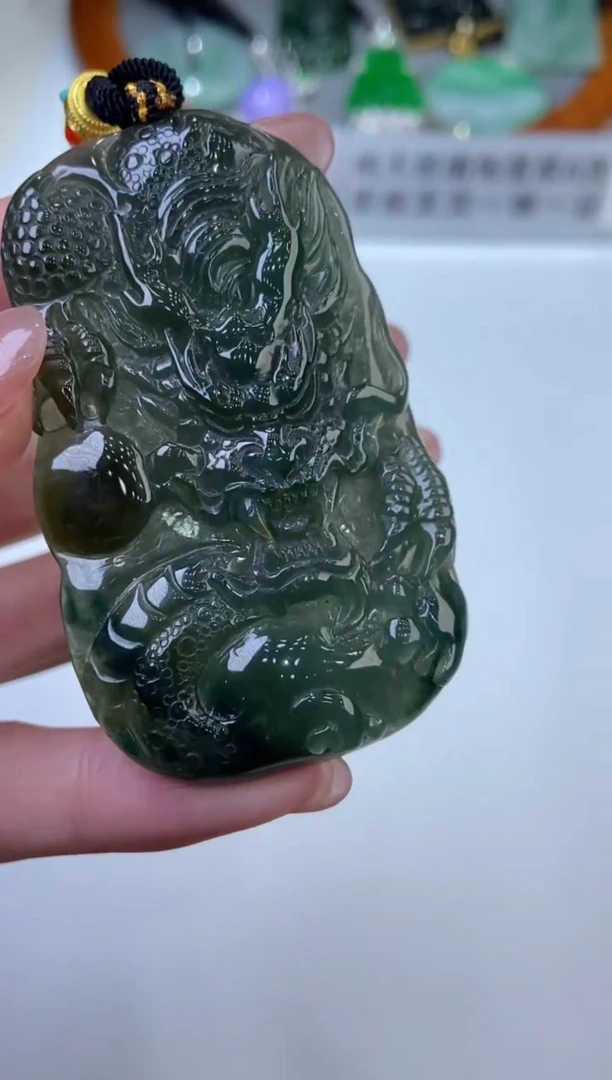 【闪购商品】翡翠颈饰未镶嵌275155