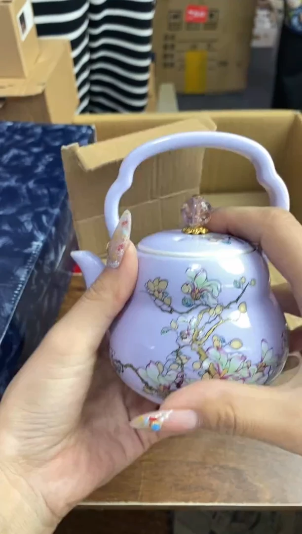 【闪购商品】瓷片隆莲瓷器欢迎大家
