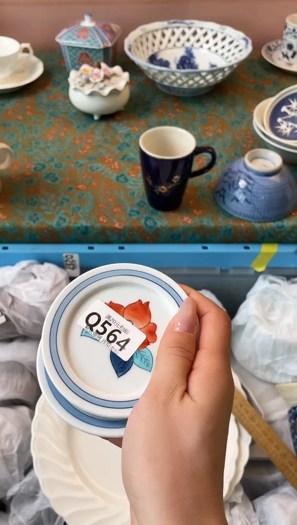瓷片l****)瓷器瓷器Q564