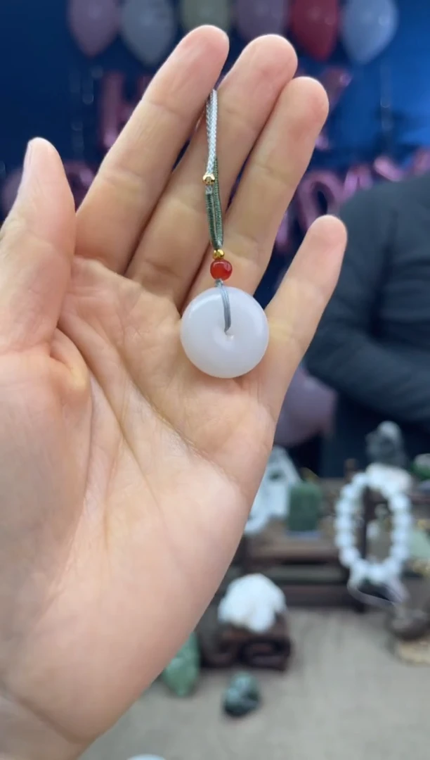 【闪购商品】和田玉颈饰未镶嵌1