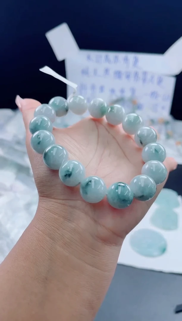 未镶嵌定制翡翠珠串