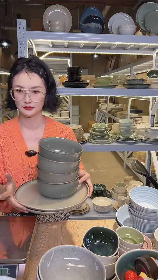 瓷194外贸尾货高温釉下彩陶瓷餐具默认微瑕