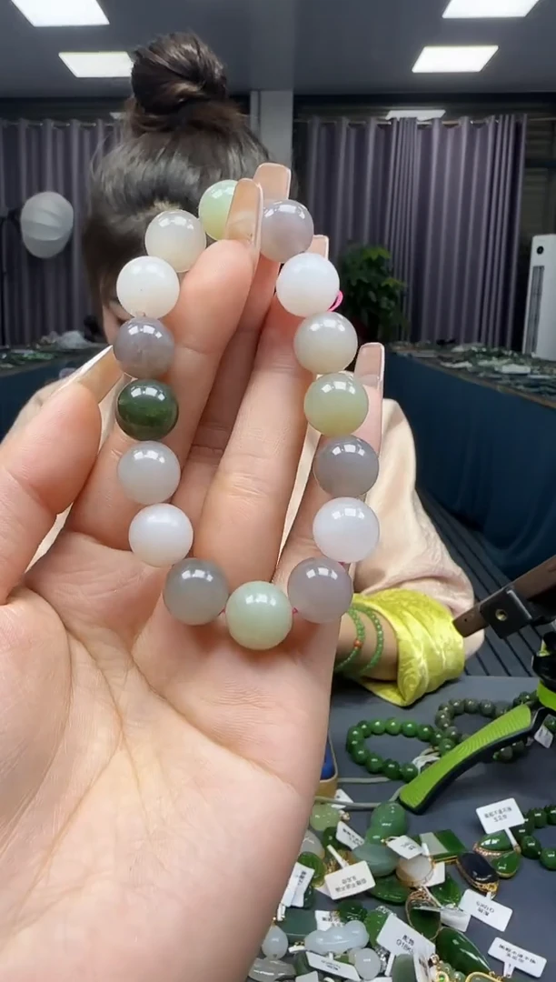 【闪购商品】和田玉手串未镶嵌1