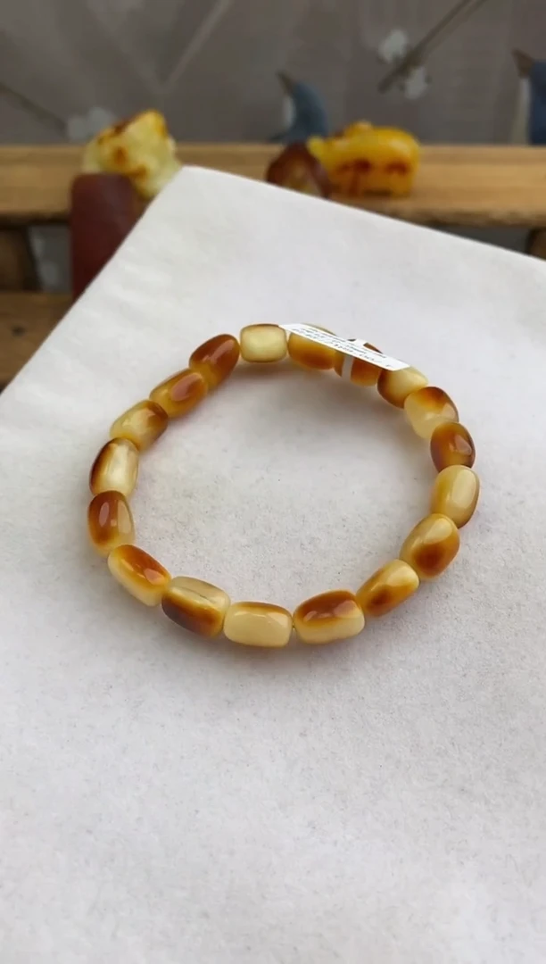 未镶嵌琥珀裸石10425186-手串