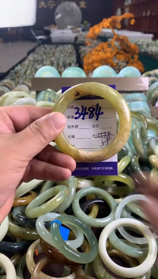 未镶嵌蛇纹石玉手镯3484
