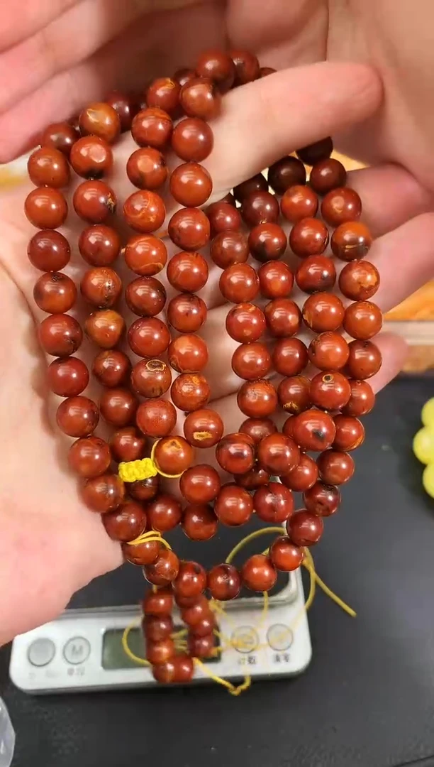 蜜蜡未镶嵌珠宝奇石263