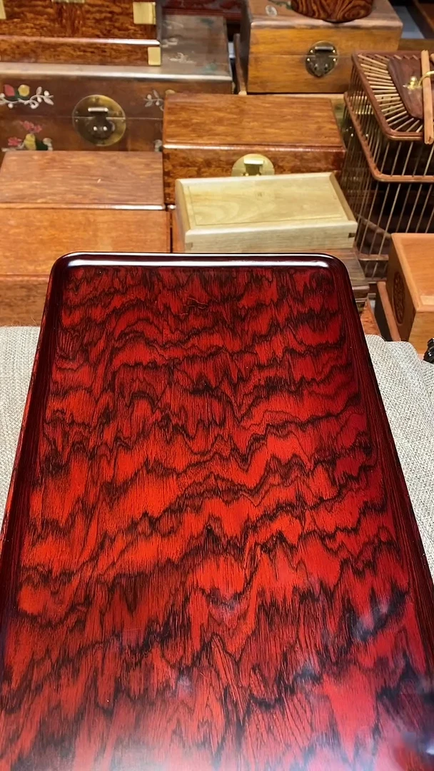 【闪购商品】红酸枝木类木艺茶盘一个