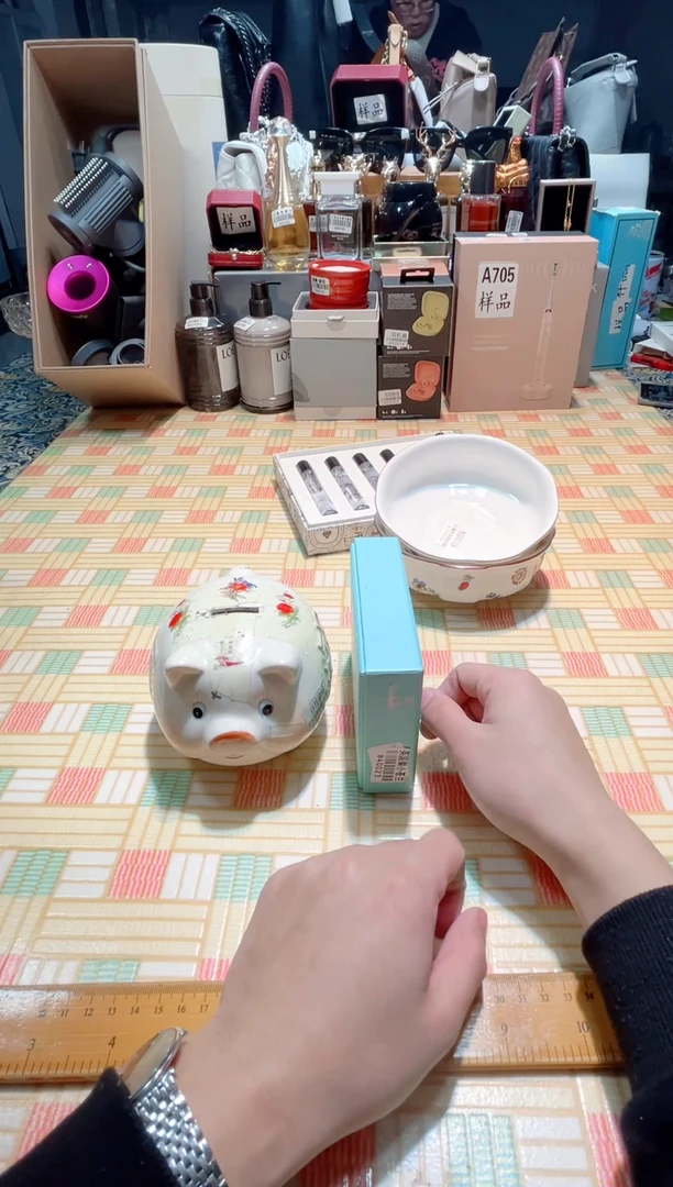 瓷片瓷器 库房到期 全部地板价@@1