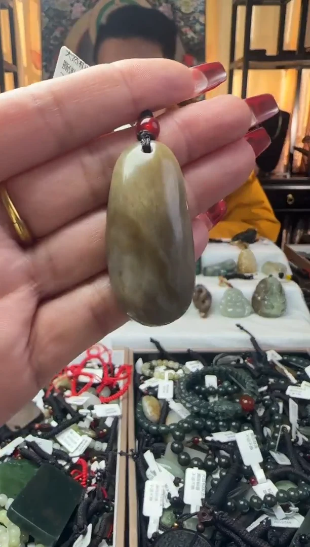 颈饰未镶嵌和田玉和田玉吊坠29