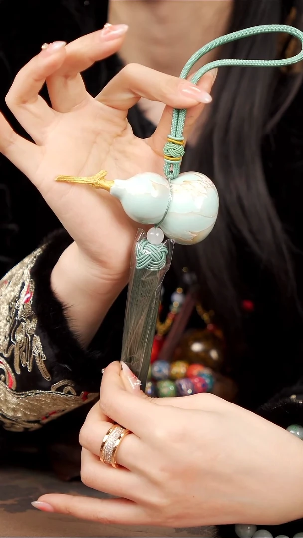 【闪购商品】131易林漂漆手捻葫芦------68