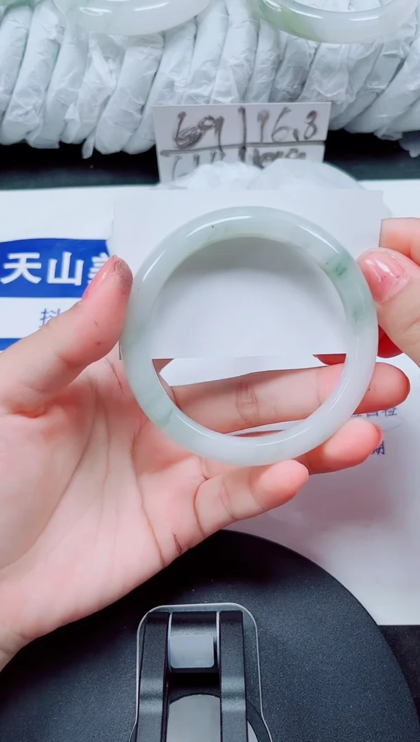 未镶嵌手镯石英质玉305-58/59