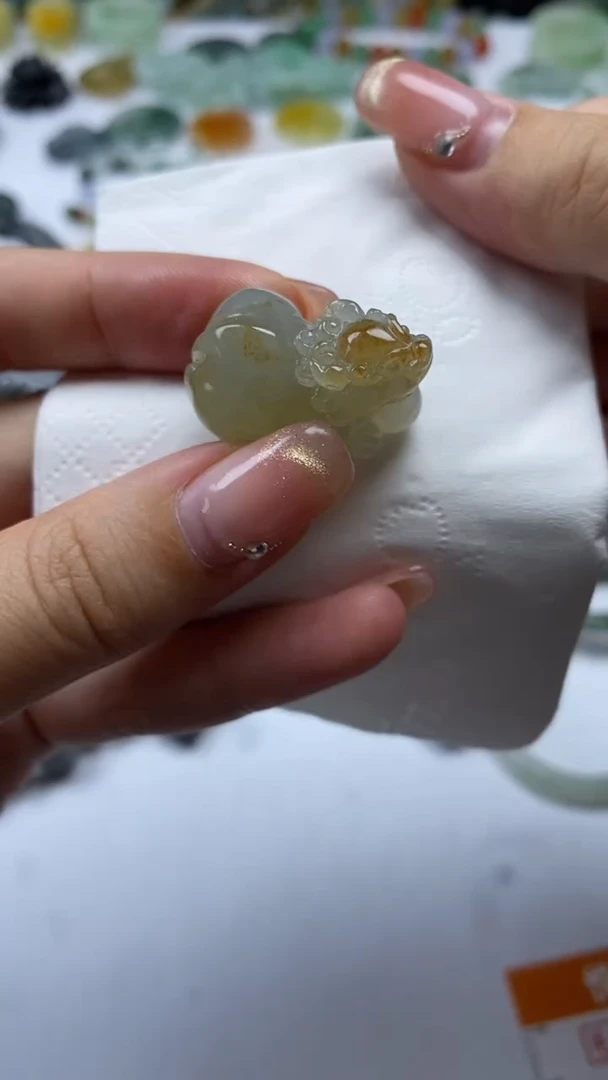 未镶嵌定制翡翠毛货定制不退不换