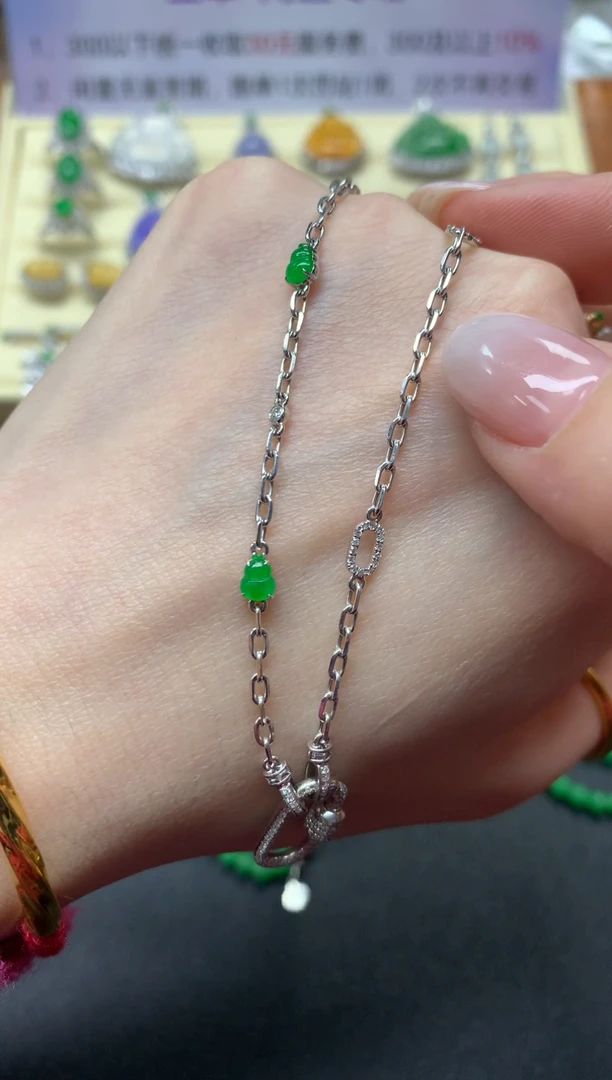 【闪购商品】翡翠项链18K金镶嵌项链|10600+1060