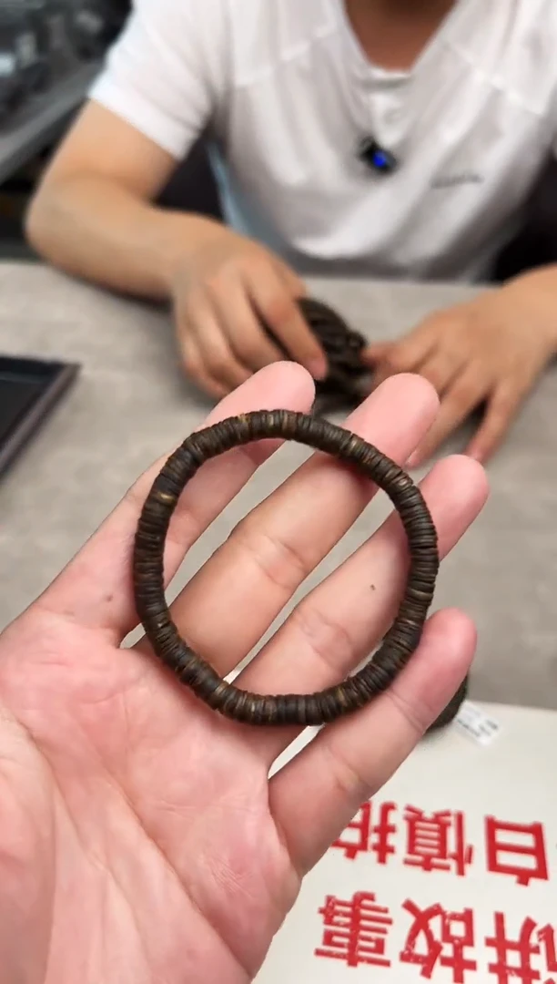 沉香手串绿棋楠沉水片珠6mm 多样性发其一