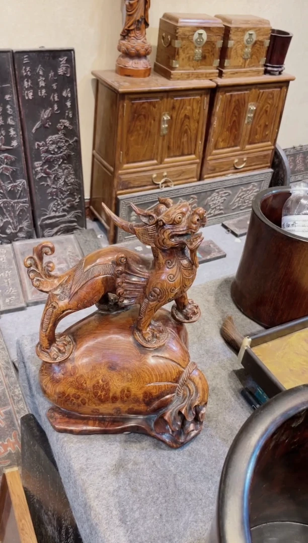 木许****序珍藏老货..吞金兽摆件