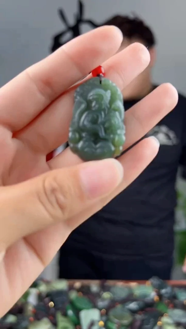 未镶嵌和田玉挂件拍一发一，多样性发货