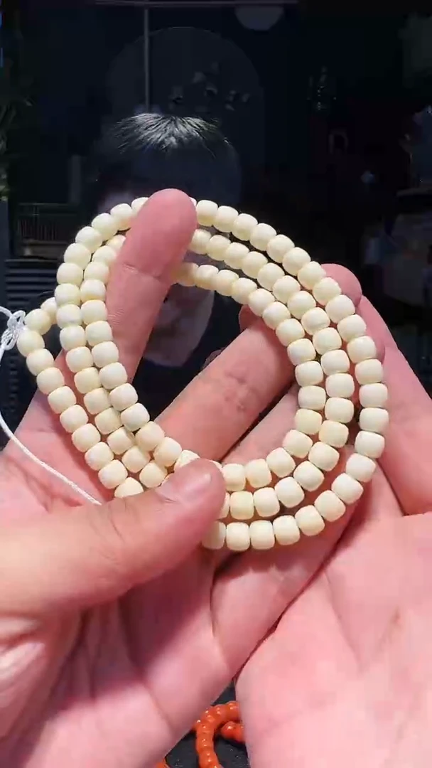 【闪购商品】蜜蜡手串未镶嵌7+108多圈石膏白