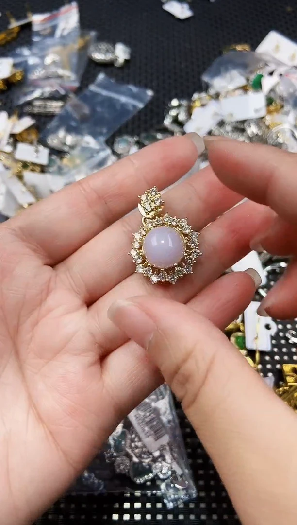 翡翠未镶嵌耳饰1111111111