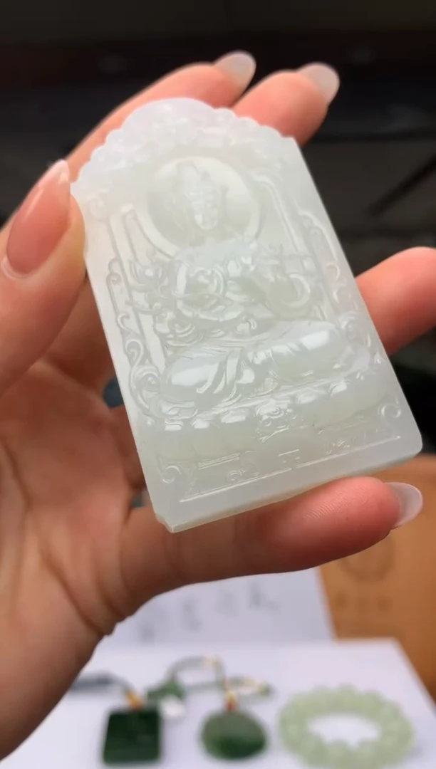 【闪购商品】定制和田玉Boss阳天然和田玉（拍一发一）