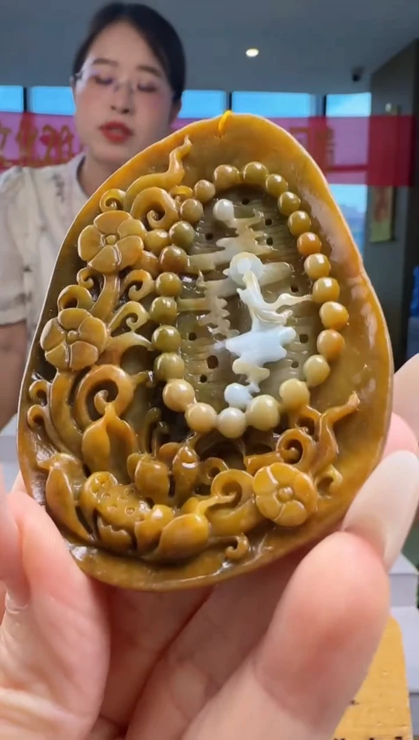 翡翠未镶嵌颈饰YJ@@960Q3J18645