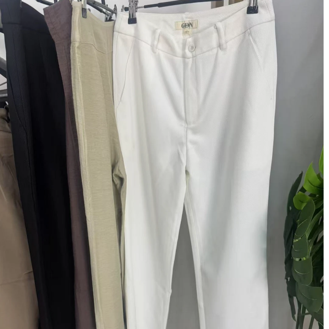 直播间专属商品白色裤子，不要私自下单（私自下单随机发货）