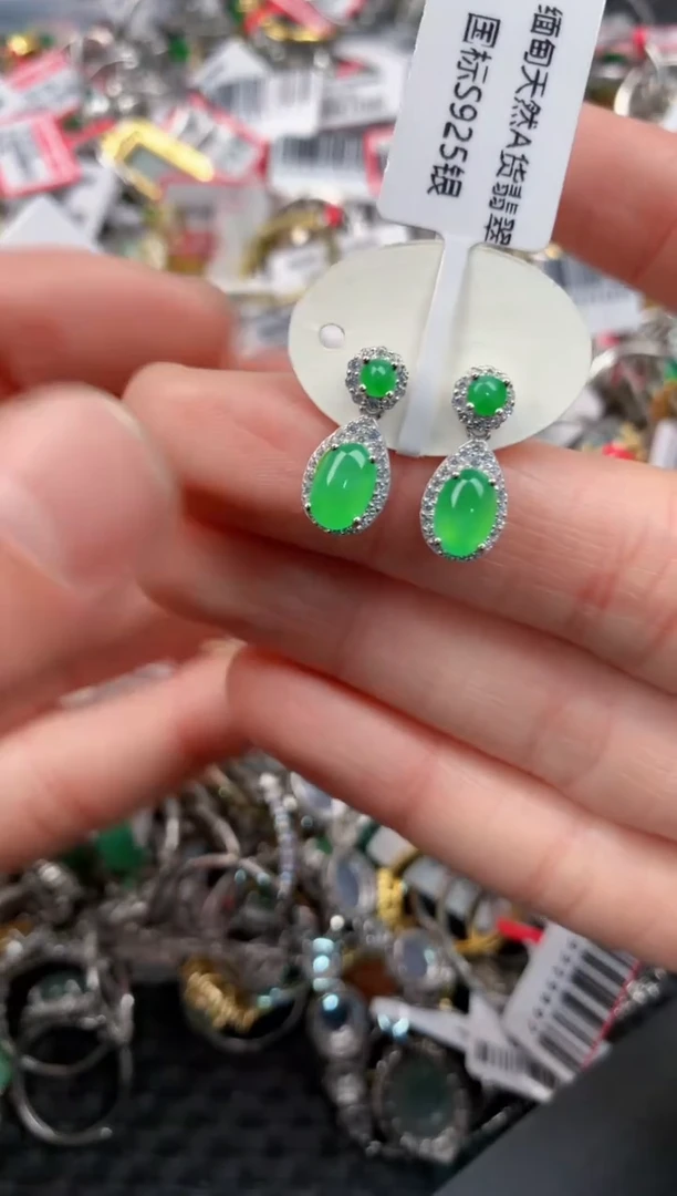 银S925镶嵌戒指翡翠2         3