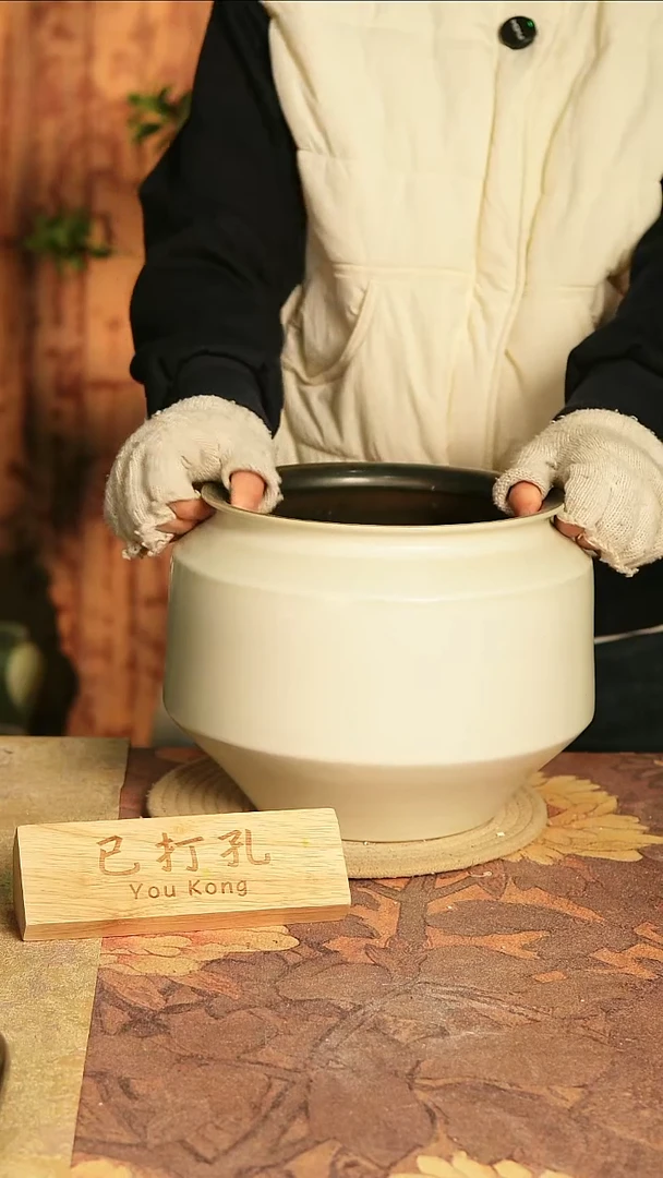 陶瓷20-86高21口19误差2已打孔