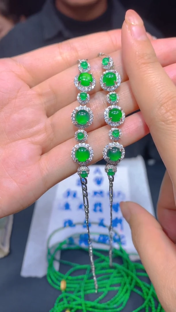 【闪购商品】定制翡翠未镶嵌17多样性发货（发其一）