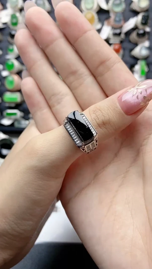 【闪购商品】翡翠戒指银S925镶嵌天然A货翡翠戒指