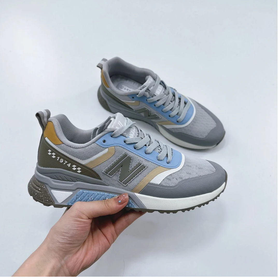 80009高端专享四季款舒适运动鞋天空灰/浅麻（成人运动鞋）