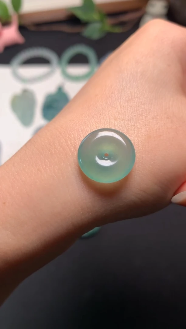 定制翡翠未镶嵌狼****肉0096767212