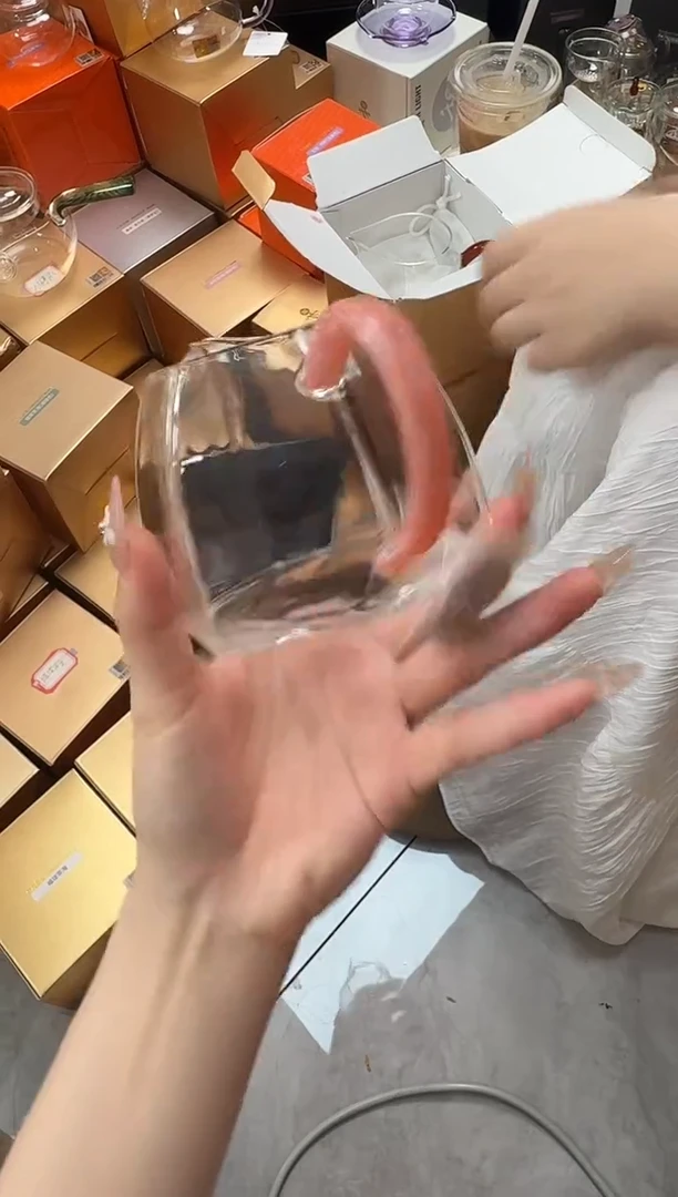 @@禾器凤仪棱然霞彩