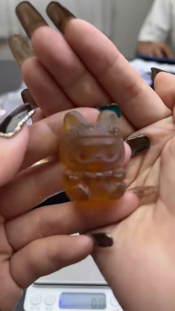 未镶嵌琥珀裸石05