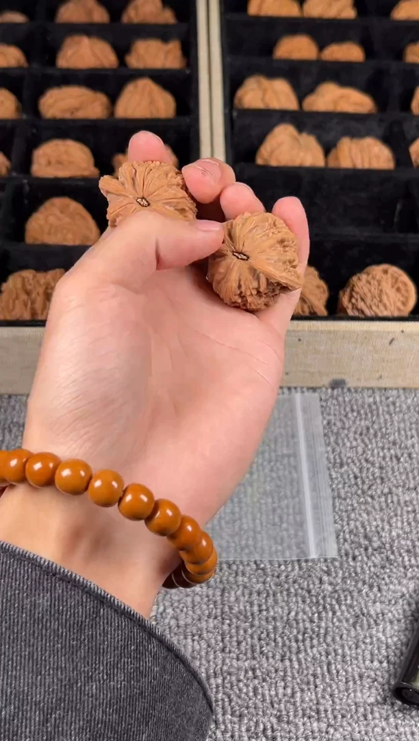 把件文玩核桃燕山第一闷10