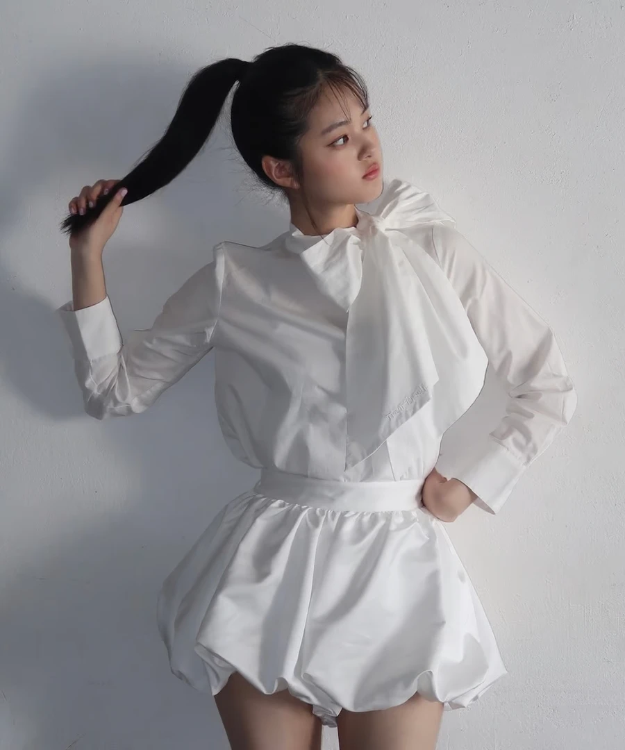 【FaFa】日系 TUS 设计感可爱优雅蝴蝶结 绑带设计衬衫F1269