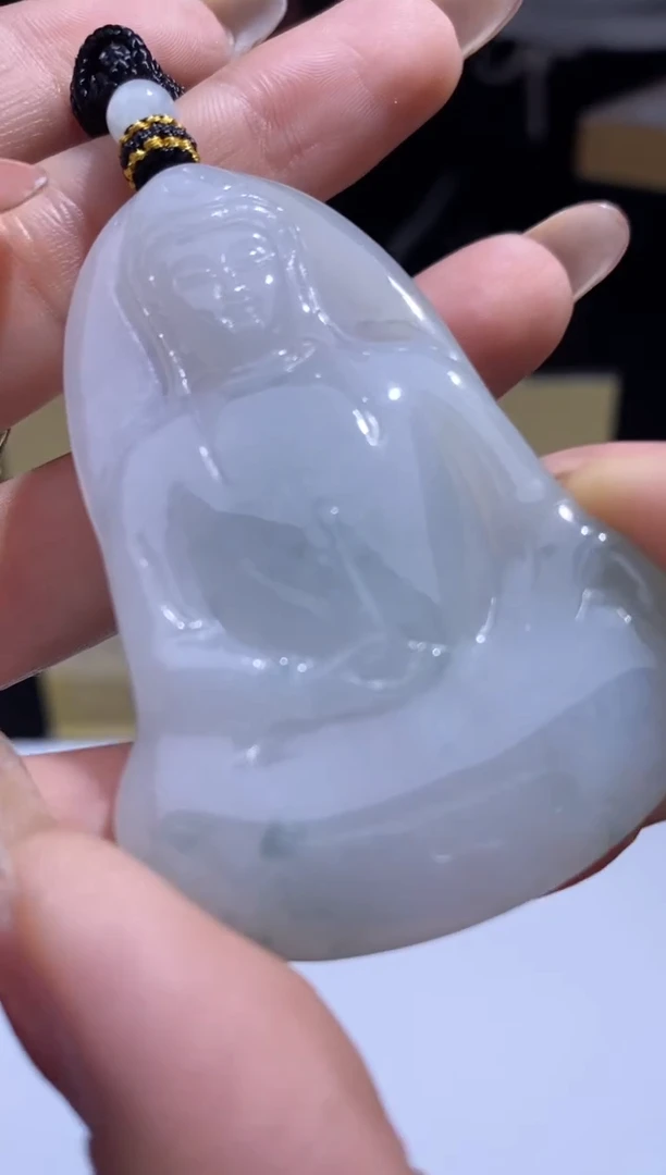 翡翠未镶嵌颈饰34237