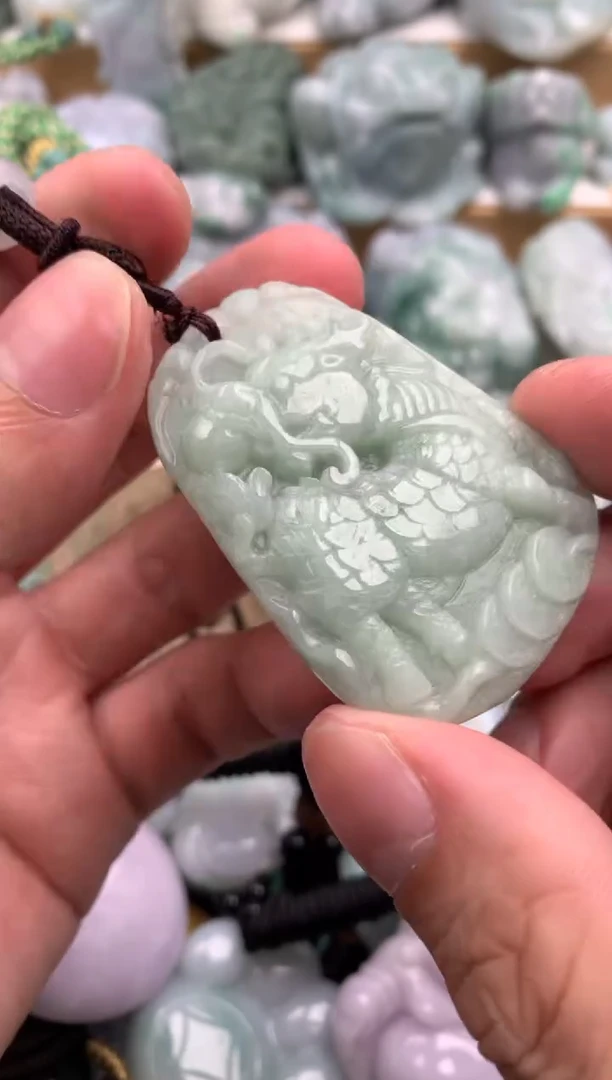 吊坠(不含链)未镶嵌翡翠1