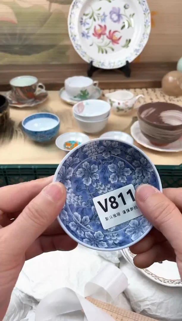 瓷片怡*811