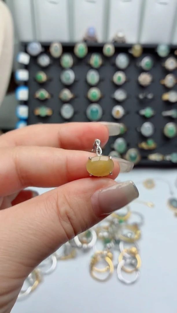 银S925镶嵌戒指翡翠.