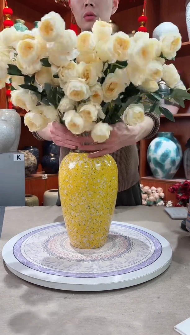 【闪购商品】瓶精品陶瓷花瓶 无花 油菜花中号