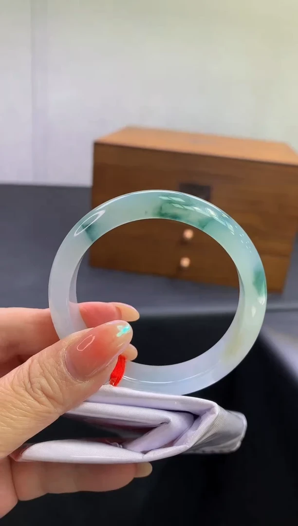 未镶嵌手镯翡翠63圈口（56.3mm）