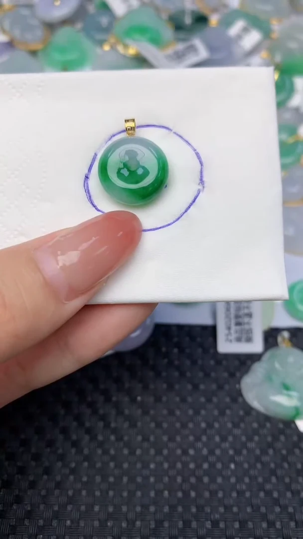 翡翠18K金镶嵌颈饰 天然缅甸翡翠a货9元证书费自理