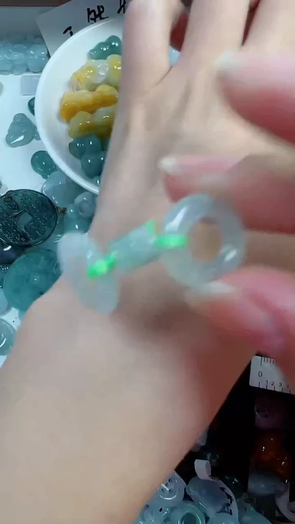 散珠翡翠325号链接,A货翡翠