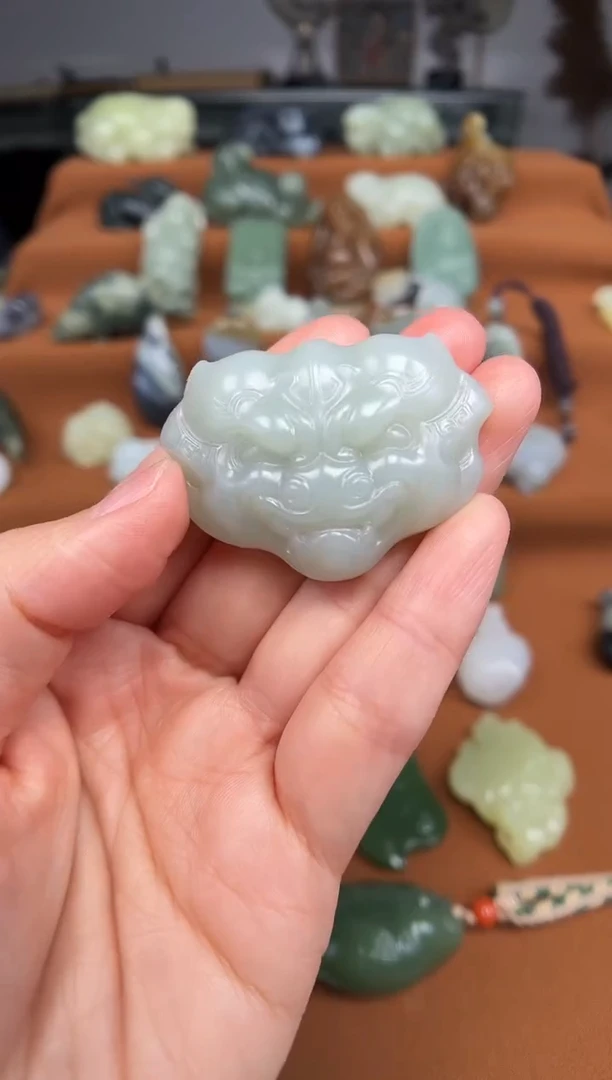 【闪购商品】和田玉颈饰未镶嵌兽首