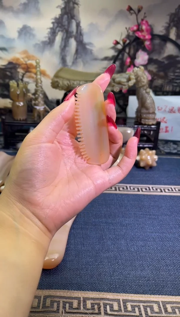 云南老白水福利脸梳