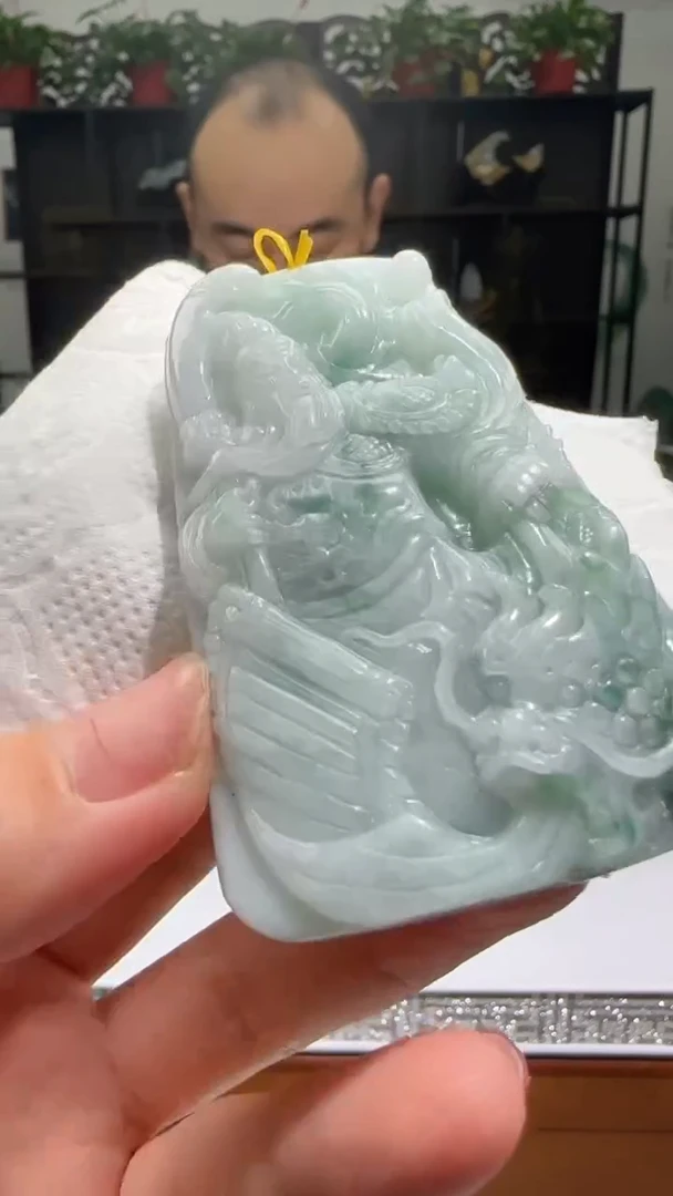 【闪购商品】翡翠颈饰未镶嵌天然翡翠A货吊坠