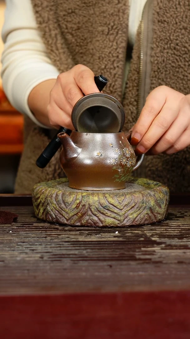 宜兴原矿紫砂壶茶壶宜兴原矿紫砂壶茶壶170C