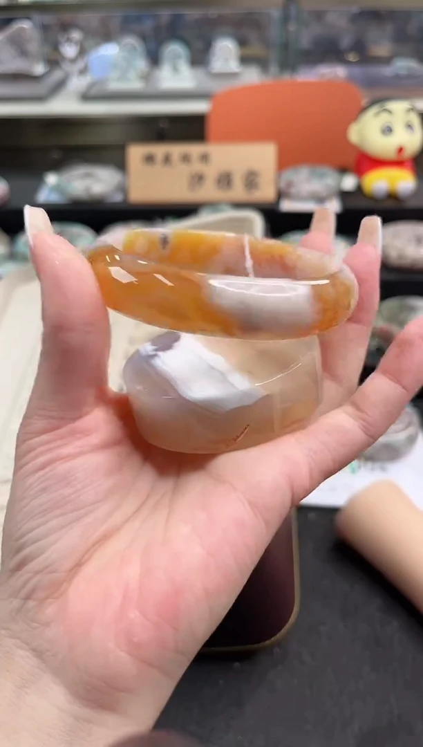 未镶嵌手镯石英质玉尘*丷圈口（赠品镯心）