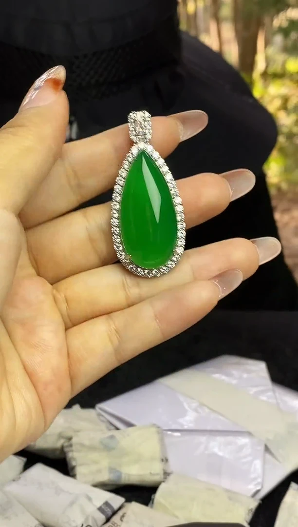 满色吊坠 所见即所得！！